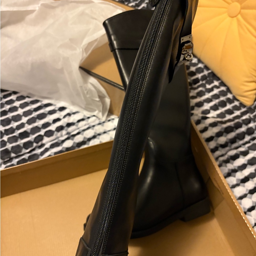 Riding Boots - Picture 3 of 9